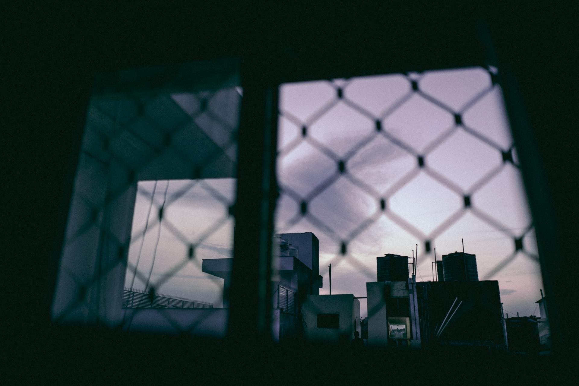 dewang-gupta-qTbFwVF04TA-unsplash