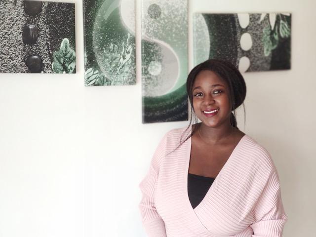 Adama Sissoko auteure de l’Insignifiante au palace des illusions