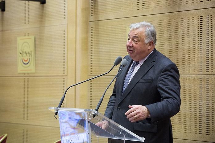 Gérard Larcher en plein discours