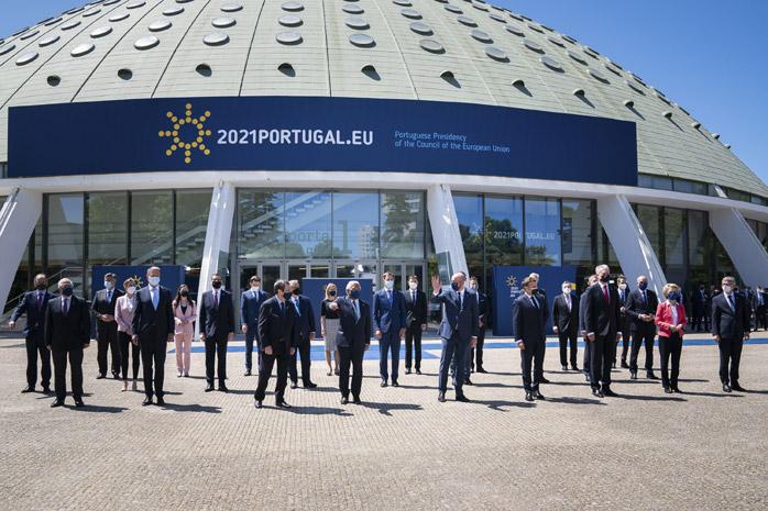 Sommet social de Porto, photo de groupe