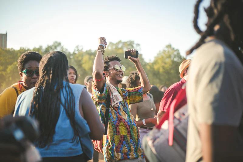 Premier concert sans masques ni distanciation sociale