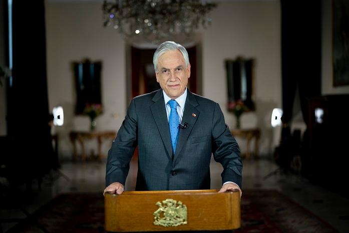 le president chilien sebastian pinera donne un discours