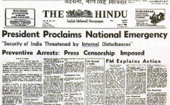 La première page du quotidien The Hindu le jour de la déclaration de l'état d'urgence