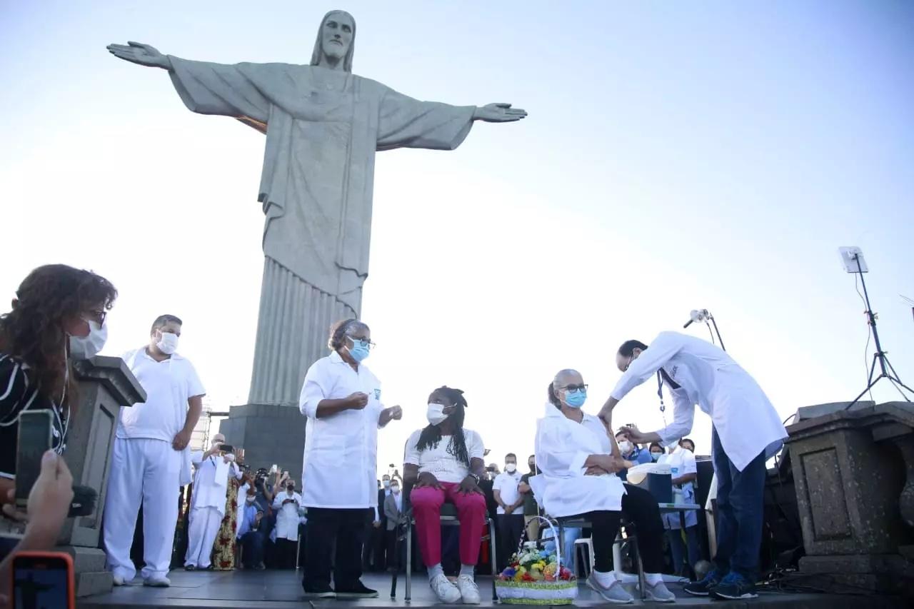 Vaccination à Rio sur le Corcovado