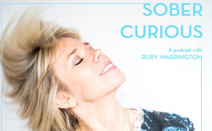 affiche du podcast sober curious de ruby Warrington
