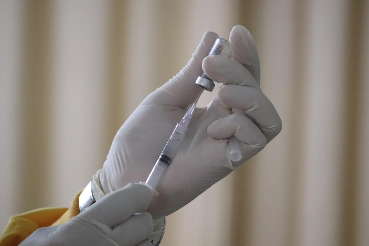 Préparation d’une piqure de vaccin