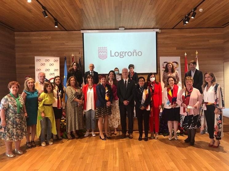 mujeres avenir et l'équipe municipale de Logroño