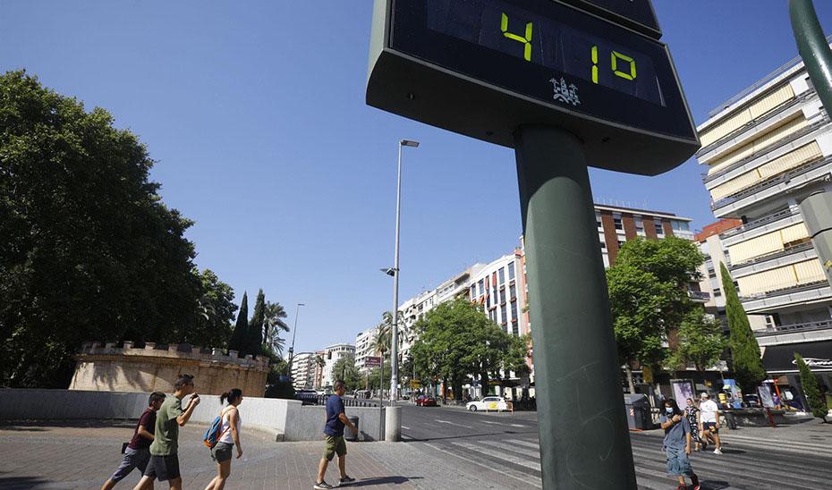Panneau à Seville indiquant 41degrés