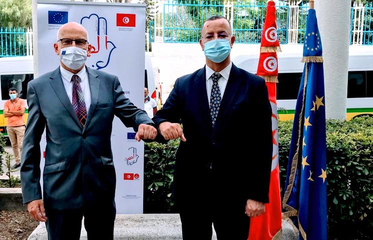 REMISE MATERIEL MEDICAL A LA TUNISIE PAR L AMBASSADEUR DE L UE