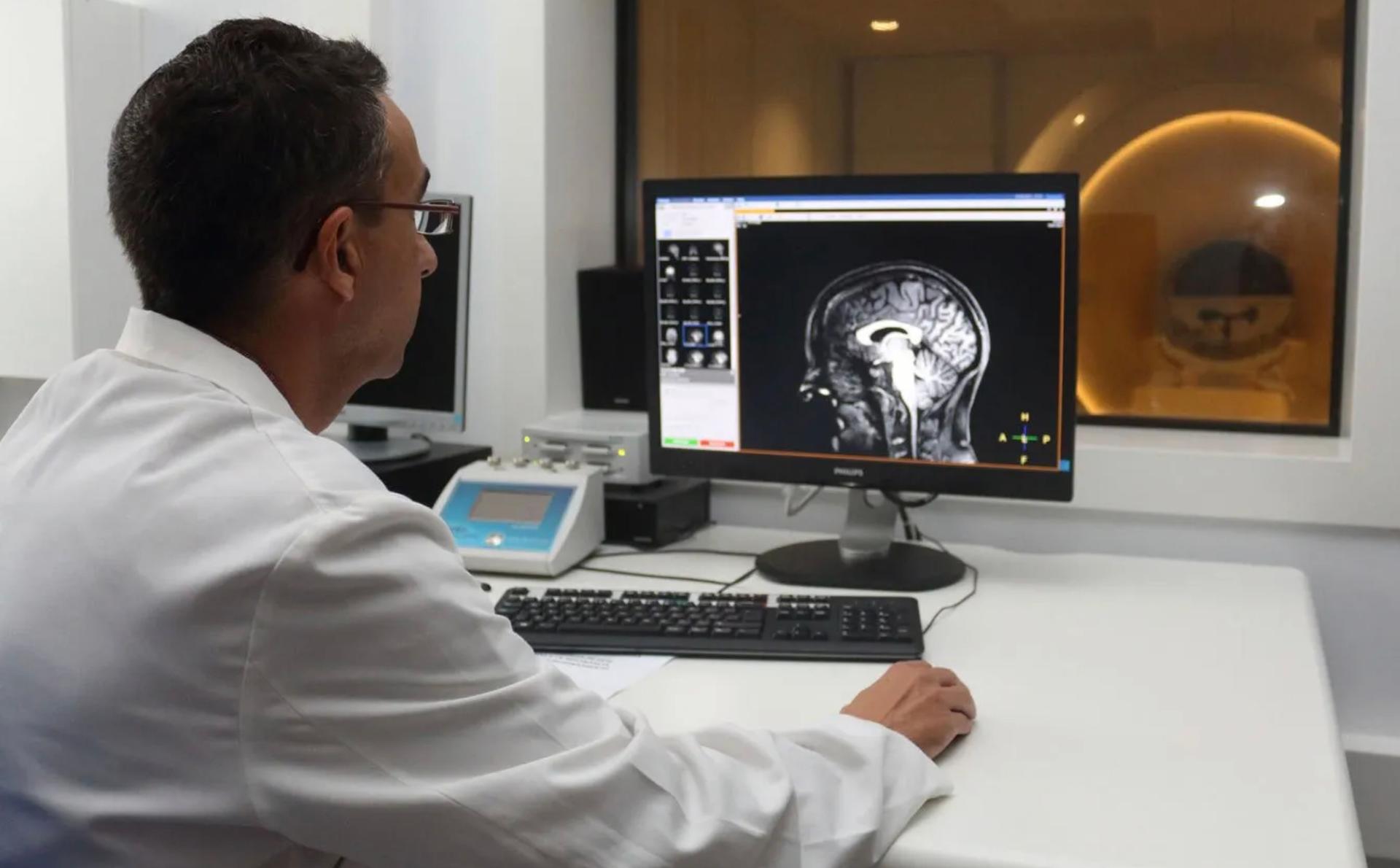 le directeur José Luis Cantero, UPO