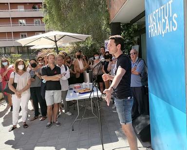 karim joutet, lors de l'inauguration de la journée des associations francophones de Barcelone
