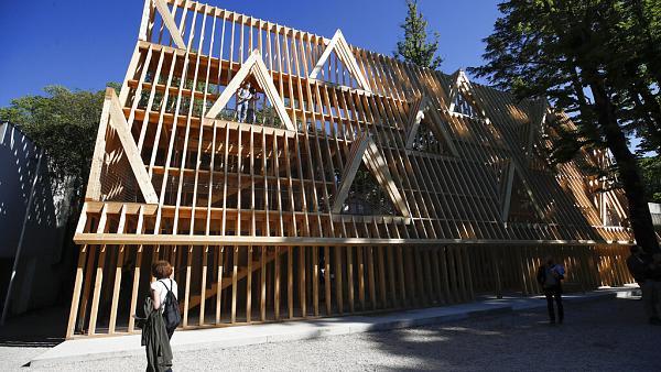 Le Pavillon des Emirats Arabes Unis récompensé à la Biennale de Venise