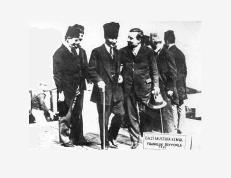 Atatürk et Henry Franklin-Bouillon