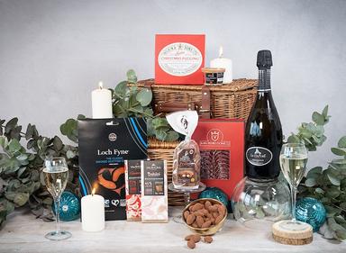 Classic Deli et ses célèbres paniers gourmands de Noël