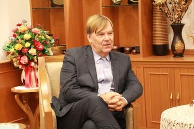 Hubert-Colaris-service-economique-ambassade-france-thailande