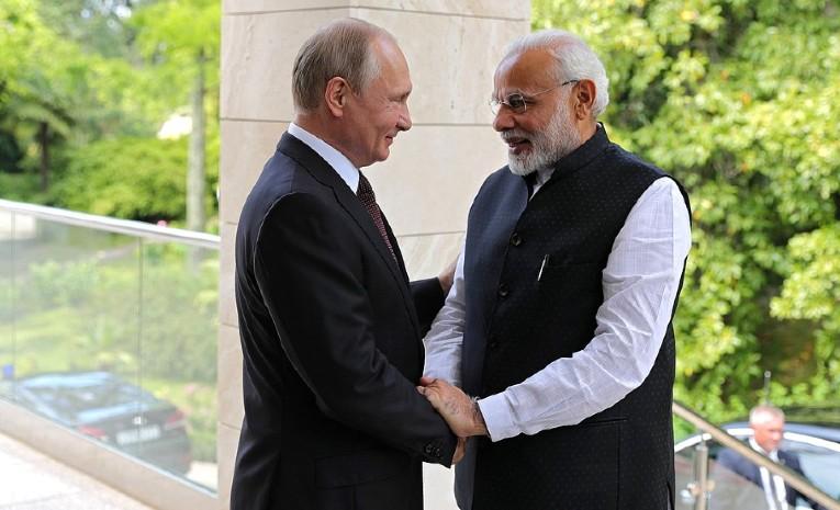 Vladimir Poutine et Narendra Modi