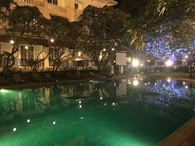 Cocktail Phnom Penh Accueil