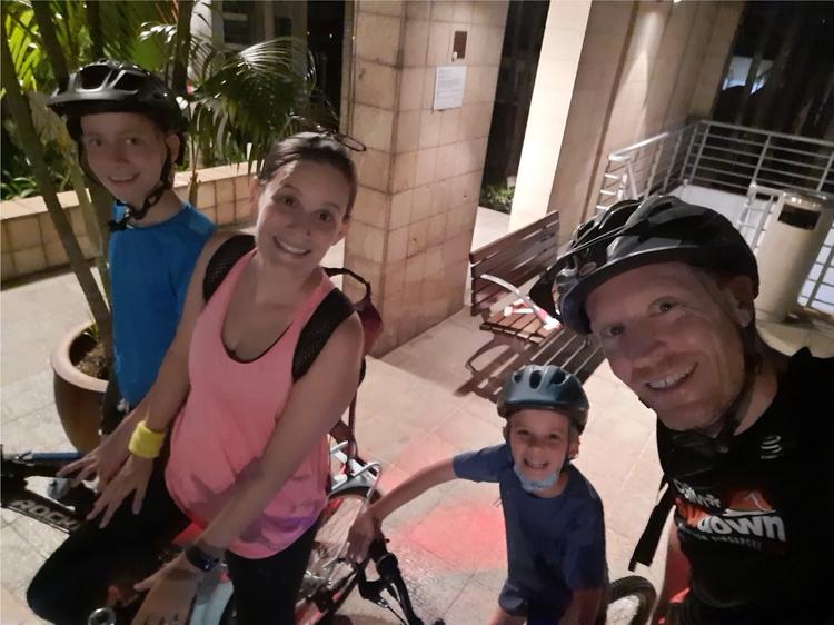 Sebastien Lepez et sa famille