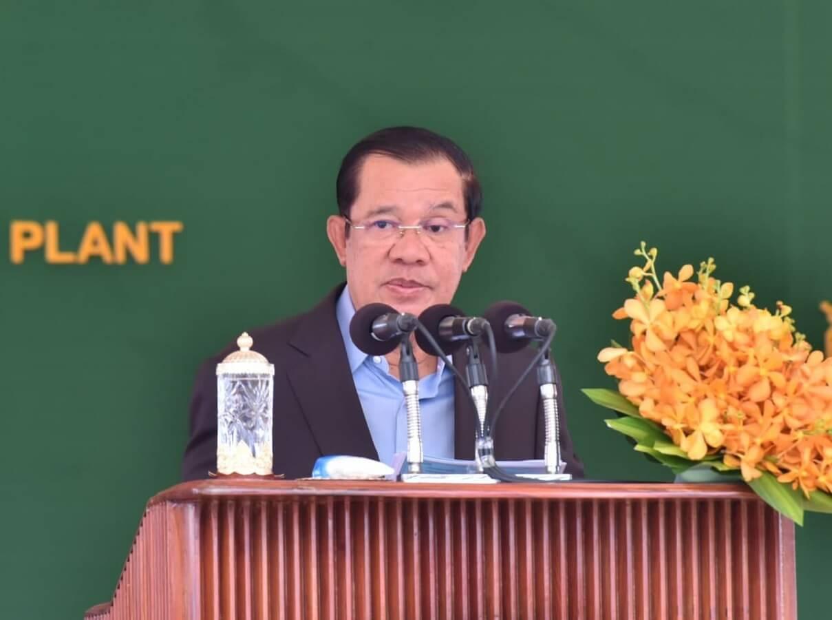 Le premier ministre Hun Sèn à l'inauguration d'une station d'épuration des eaux usées