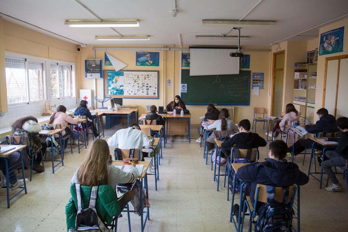 Salle de classe sans masques
