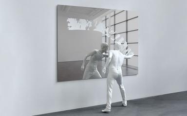 installation devant un miroir