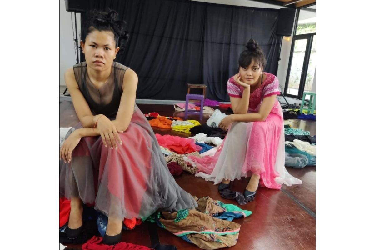 Ny Lai et Khun Sreynuch (New Cambodian Artists)