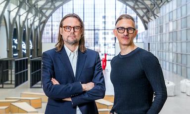 Till Fellrath et Sam Bardaouil, Direktoren des Hamburger Bahnhof - Museum für Gegenwart - Berlin, 2022 © Nationalgalerie - Staatliche Museen zu Berlin : David von Becker