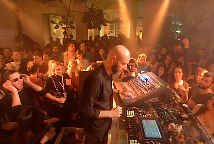 Vitalic en concert live à la Rotonde Stalingrad de Paris