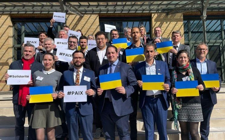 Lepetitjournal.com a reçu un deuxième communiqué du groupe Écologie & Solidarité à l'Assemblée des Français de l'étranger portant sur le dispositif de soutien au tissu associatif des Français à l’étranger