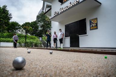 Les Bouchons Rochester Pétanque