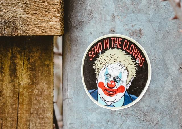 Partygate les premières amendes rattrapent boris Johnson