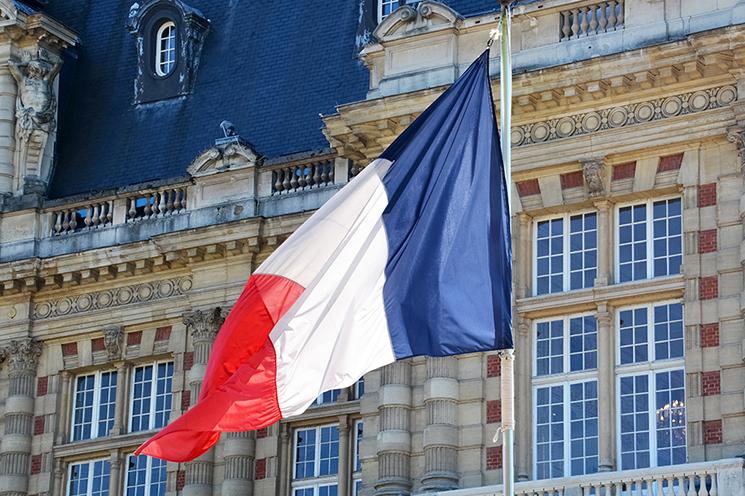drapeau francais pour les resulatst de l'élection presidentielle
