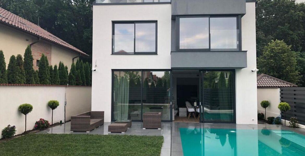 maison à vendre à Pipera, Bucarest