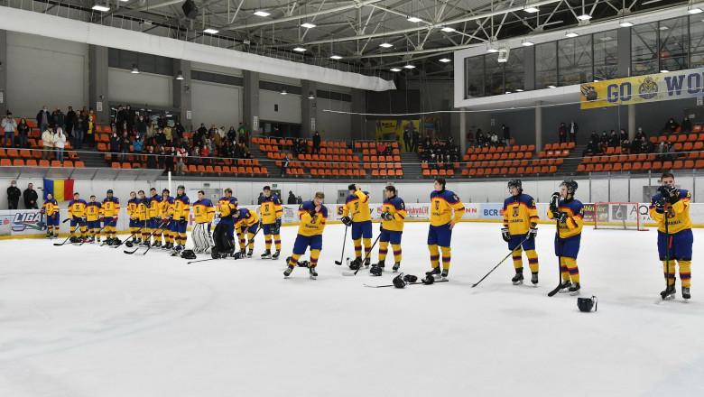 Les joueurs de l'équipe nationale de hockey de Roumanie