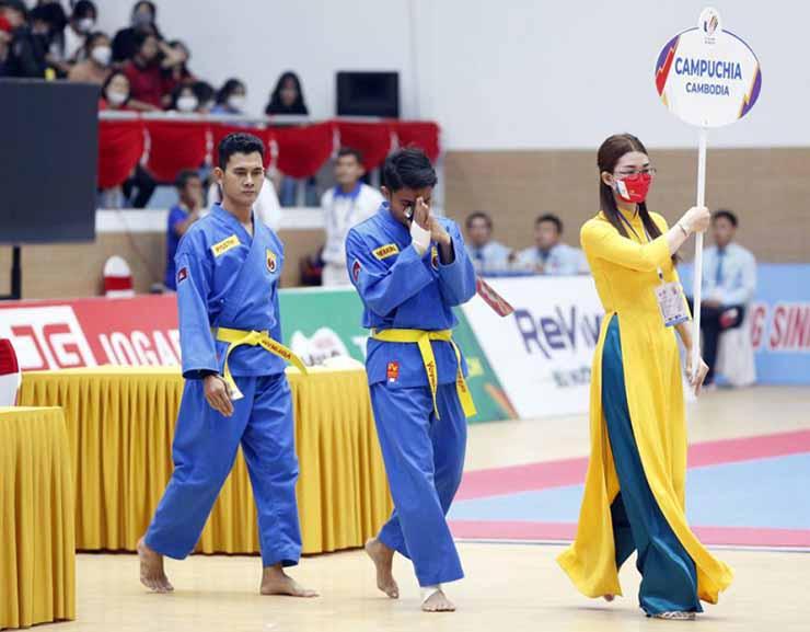 deux athlètes cambodgiens de vovinam 2