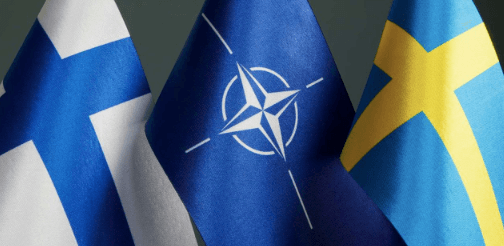 OTAN drapeau Suede Finlande