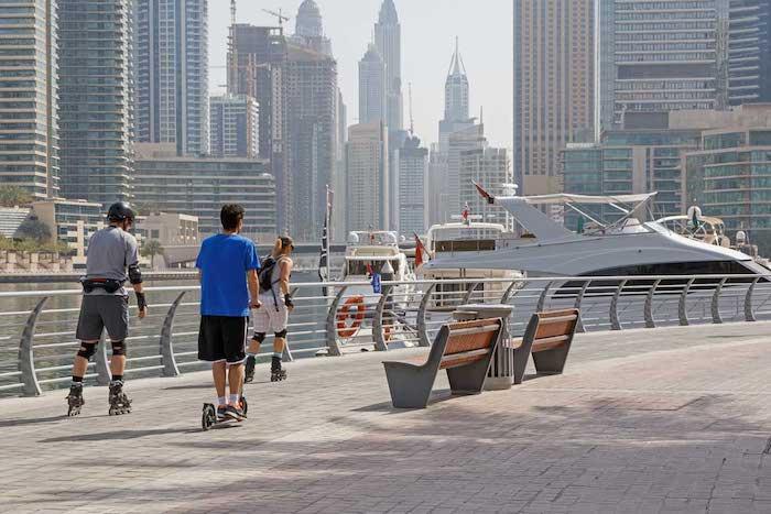 scooter et velo dubai marina