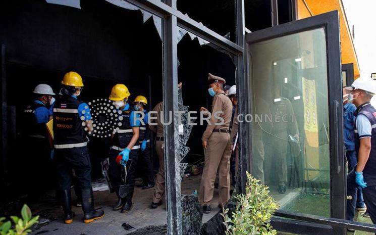 Mountain-B-incendie-discotheque-Chonburi-Thailande