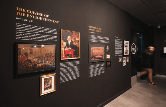 Une nouvelle exposition A table à l'alliance francaise de Singapour