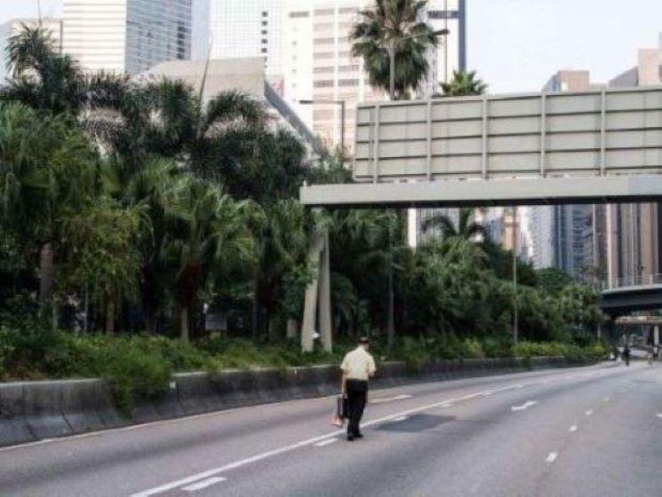 photo hong kong arles