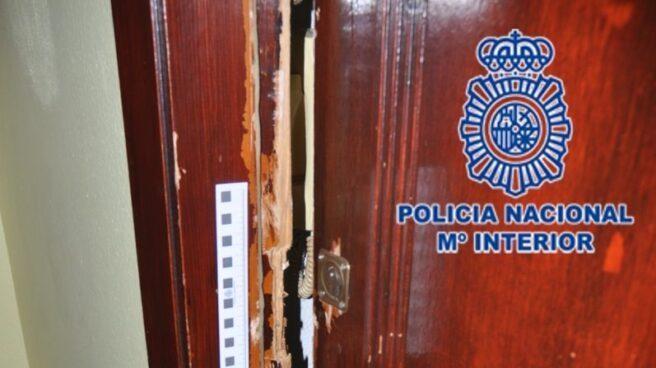 porte forcée par des squatteurs en espagne
