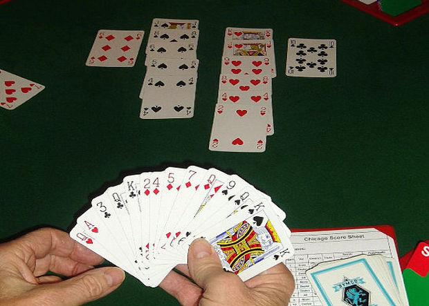 Des joueurs de Bridge