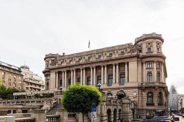BUCAREST CENTENAIRE - Le Cercle Militaire National, un vétéran éternel