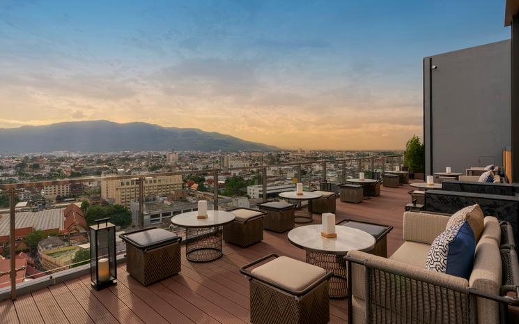 Vue du Doi Suthep depuis l’hôtel Meliá Chiang Mai