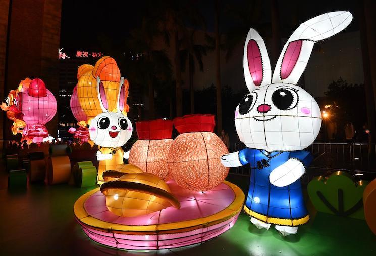 Lunar new year lantern hong kong 2023