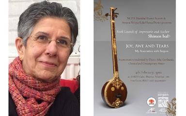 Shireen Isal et l'affiche du lancement de son livre