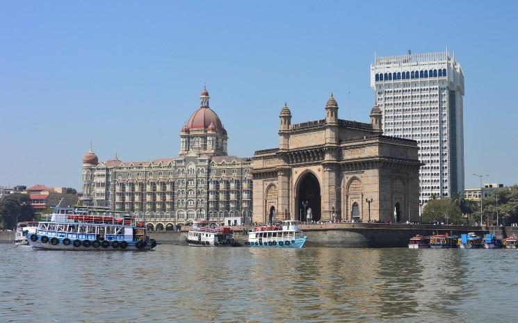 Le Taj Palace et le Gateway of India à Mumbai, symbôles de l'Inde
