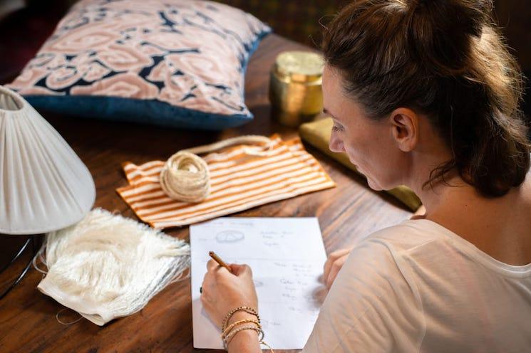 Alexandra Batik Story by juliette