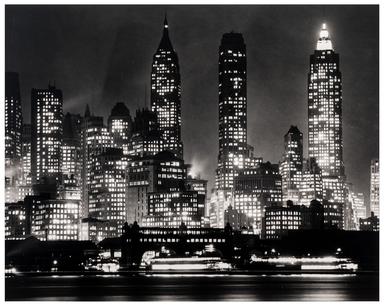 Andreas Feininger, Downtown Manhattan in the evening, New York, 1940, Andreas Feininger Archiv c/o Zeppelin Museum Friedrichshafen