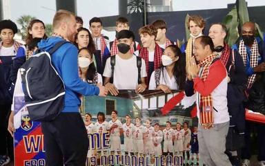 Arrivée équipe de FR U19 volleyball- AKP